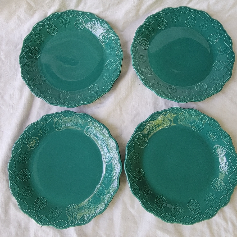 Pioneer Woman Cowgirl Lace Dinner  Plates